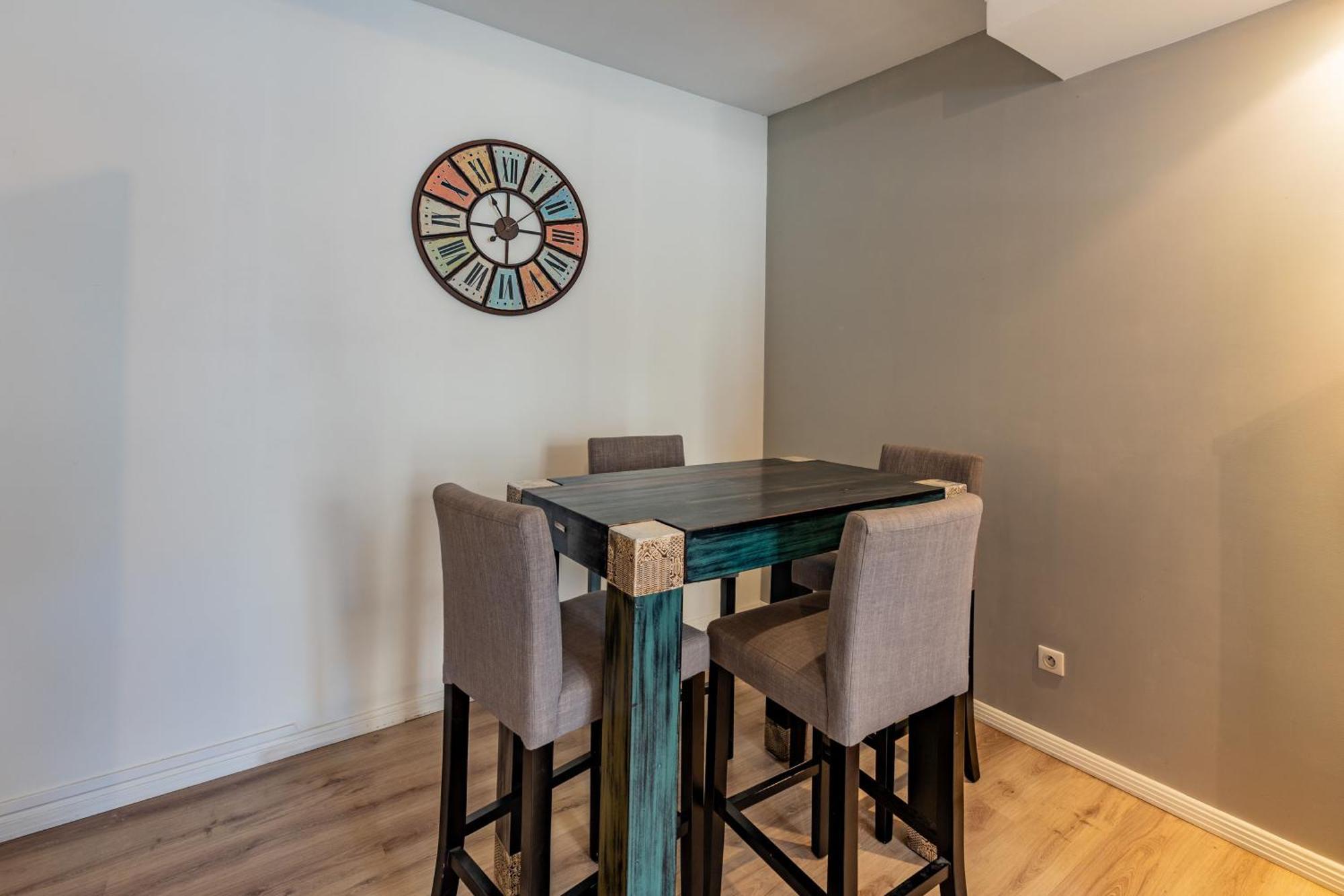 Maison De Vacances 8 A 15 Pers A Proximite Du Canal Du Midi Sallèles-dʼAude Dış mekan fotoğraf